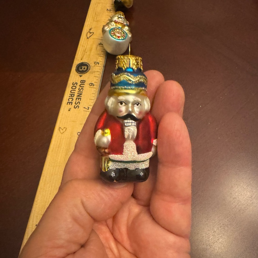 4 Handcrafted glass ornaments - Picture 4 of 12